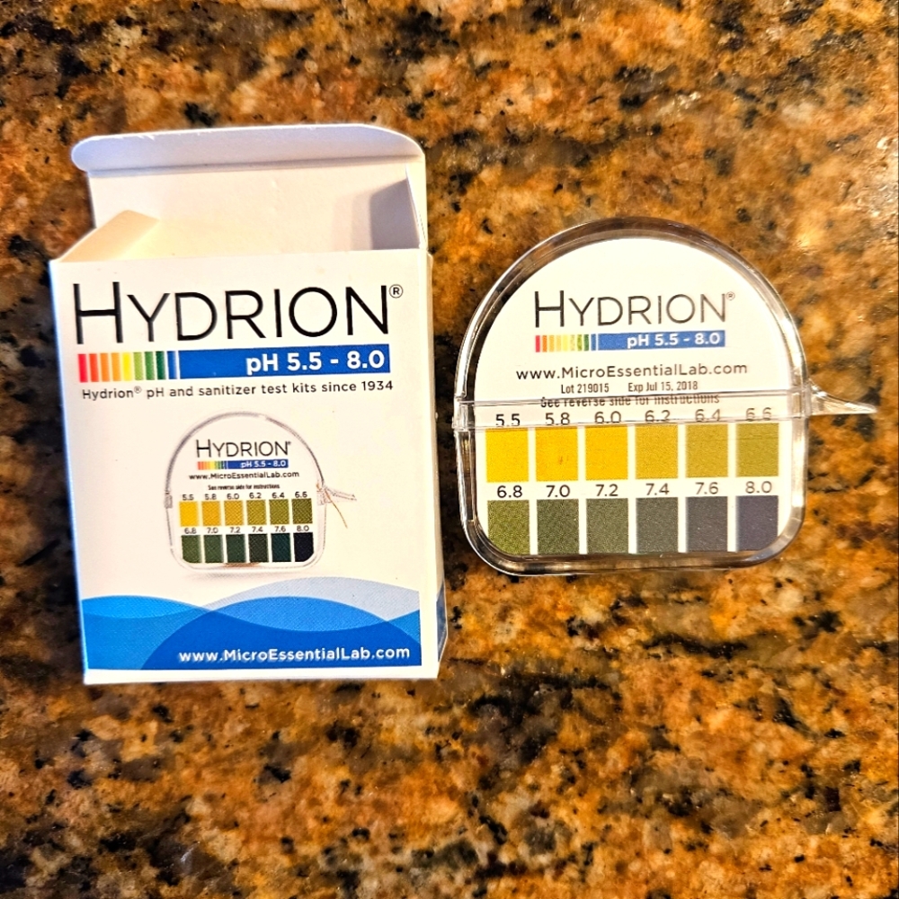 NWT Hydrion pH Test Kit 5.5-8.0
